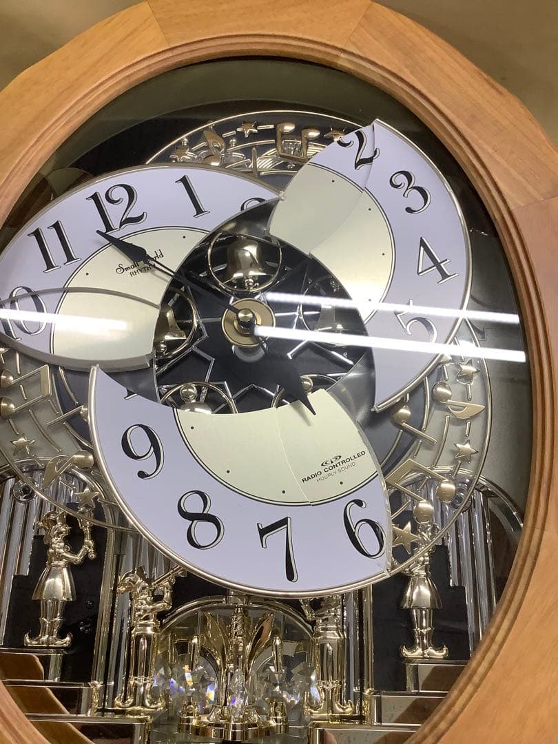 リズム時計 スモールワールド電波からくり時計 4MN422RA