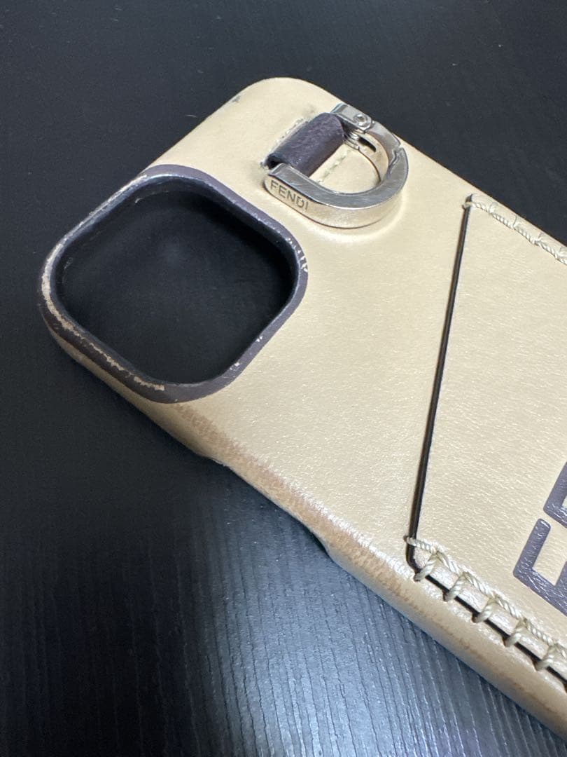 FENDI ベージュレザー iPhoneケース　iPhone14
