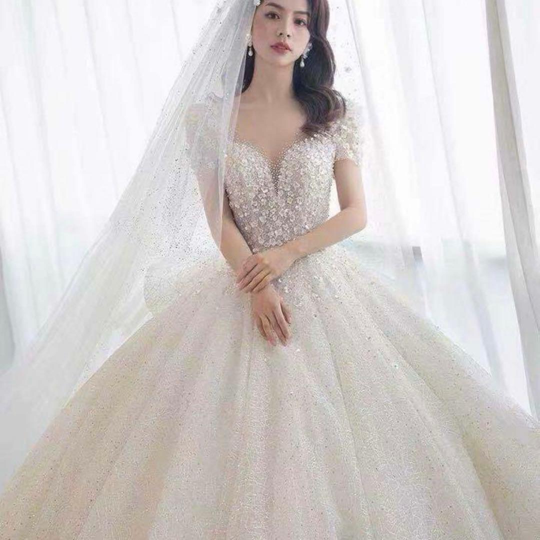 ウエディングドレス　韓国風　プリンセス前撮り　結婚式　ウエディングフォト