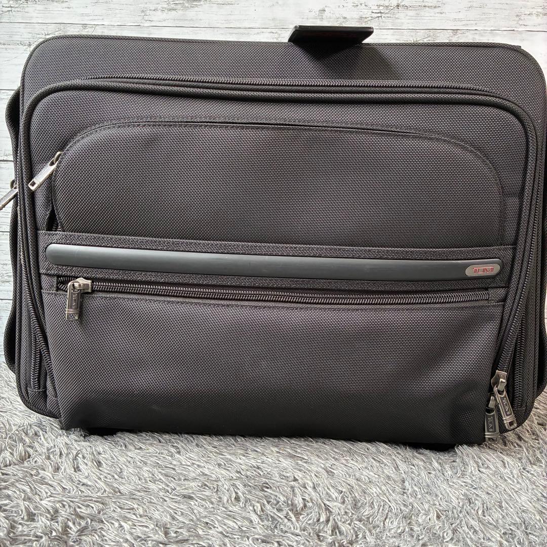 【美品】TUMI パイロットキャリーケース 26106D4 希少モデル 黒