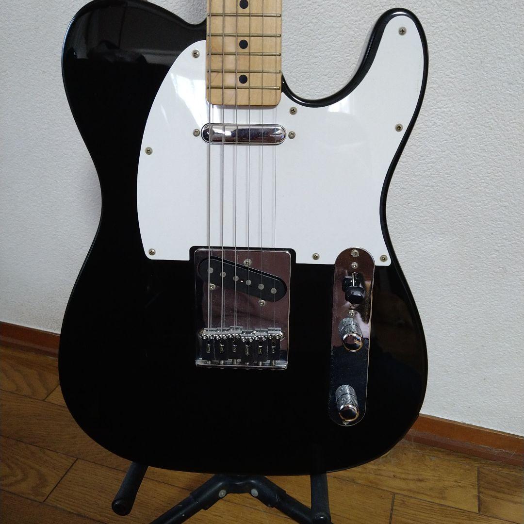 フェンダージャパン　テレキャスター　専用ハードケース　おまけにストラップ付き