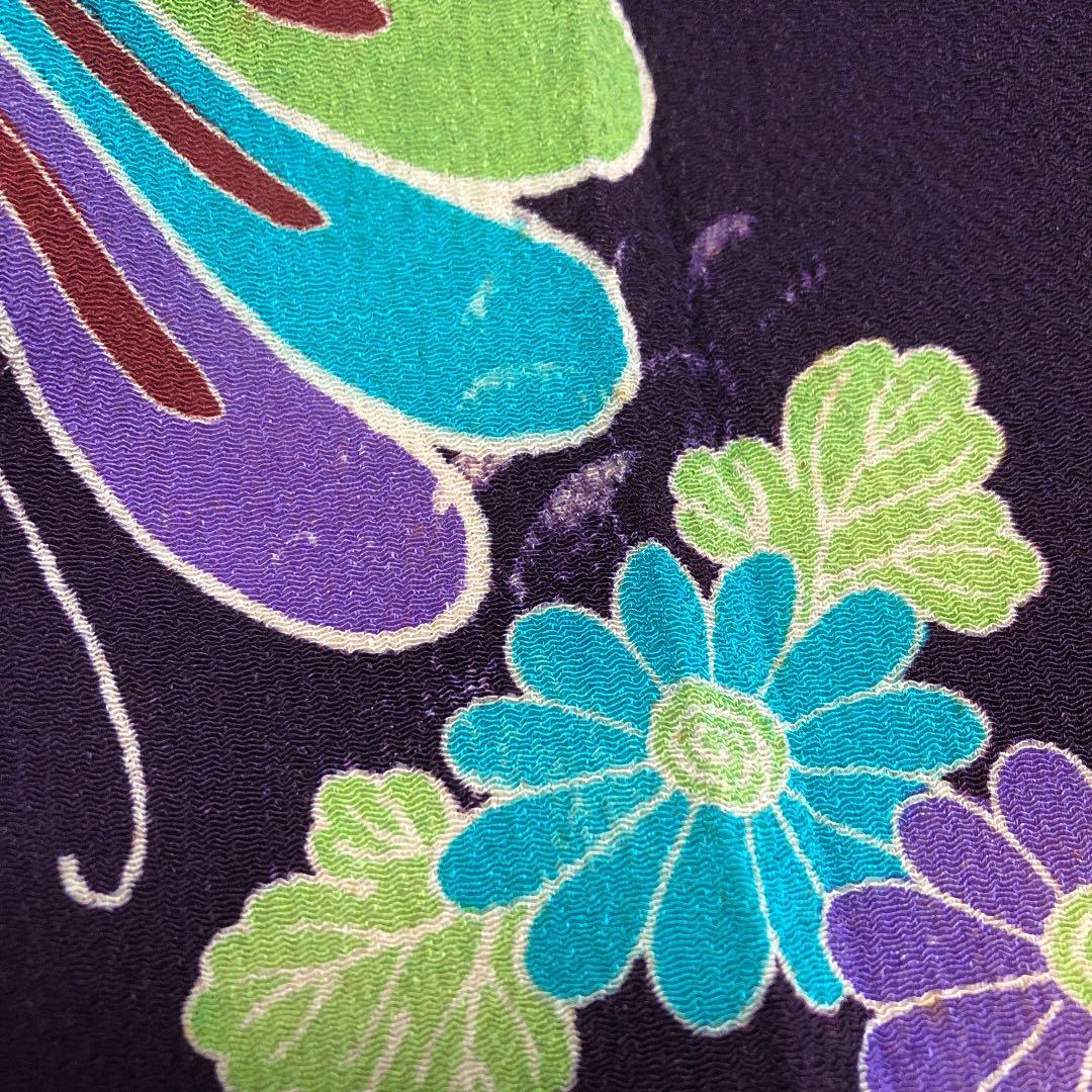 古布☆子供着物ハギレ☆鬼縮緬☆蝶と菊