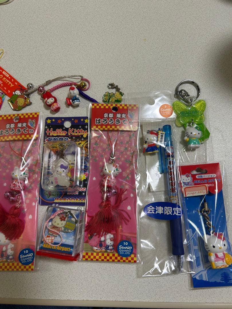 ご当地キティ キーホルダー ボールペン