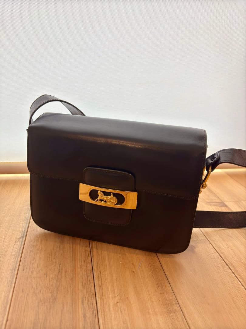 ※激レア品　セリーヌ　馬車金具 レザー ショルダーバック ブラック