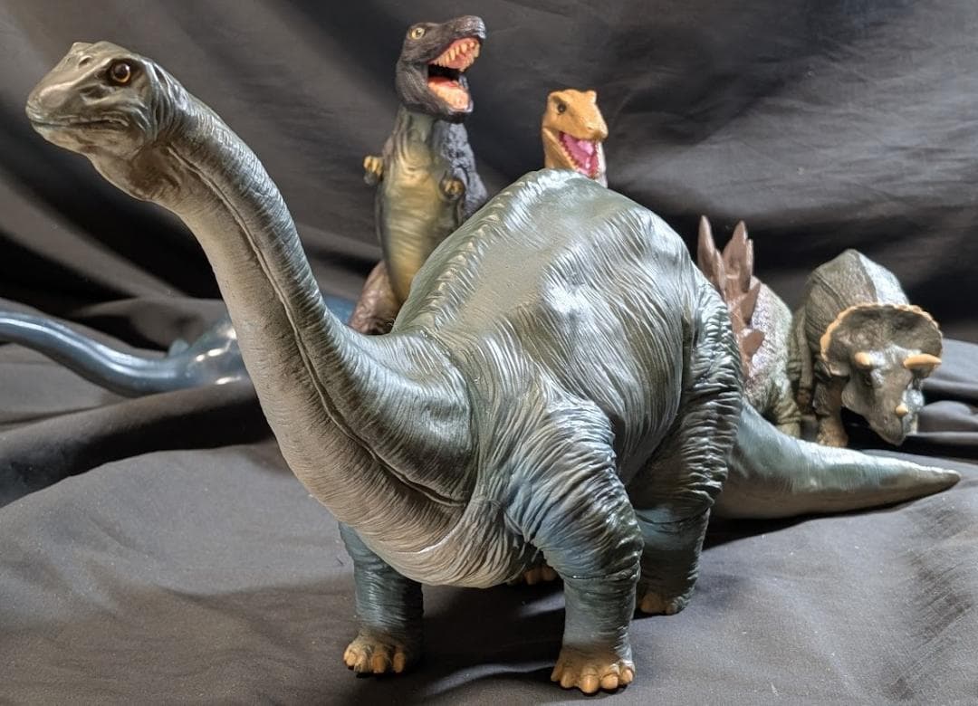 昭和レトロ恐竜（ツクダホビー）ソフビフィギュア６体セット