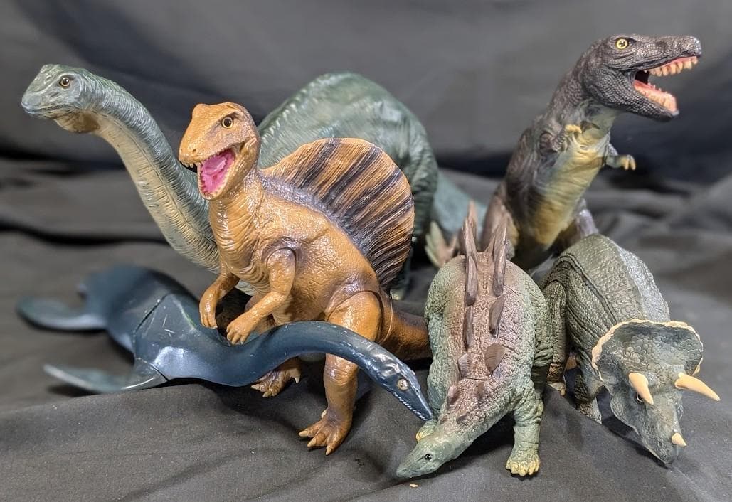 昭和レトロ恐竜（ツクダホビー）ソフビフィギュア６体セット