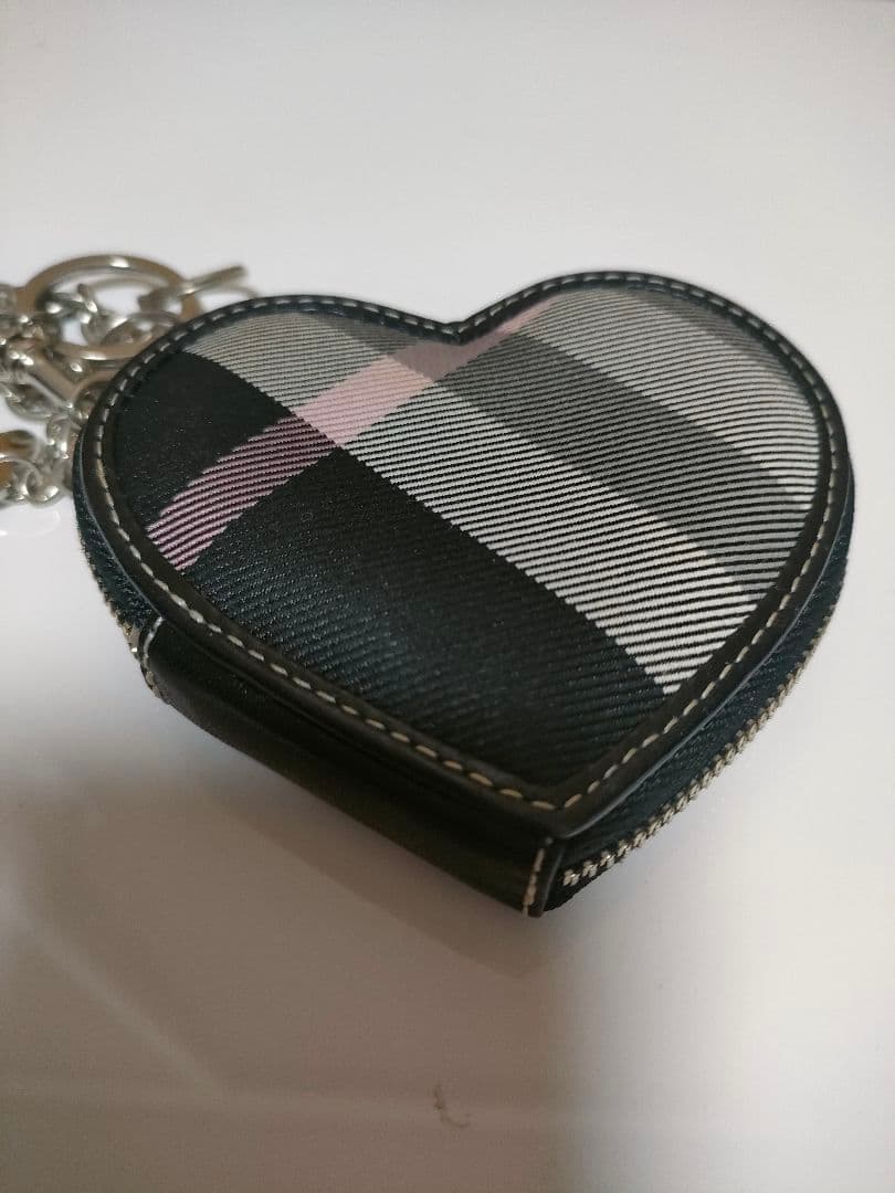 バーバリー　ブルーレーベル　ケース　ハート　小銭入れ　バッグチャーム