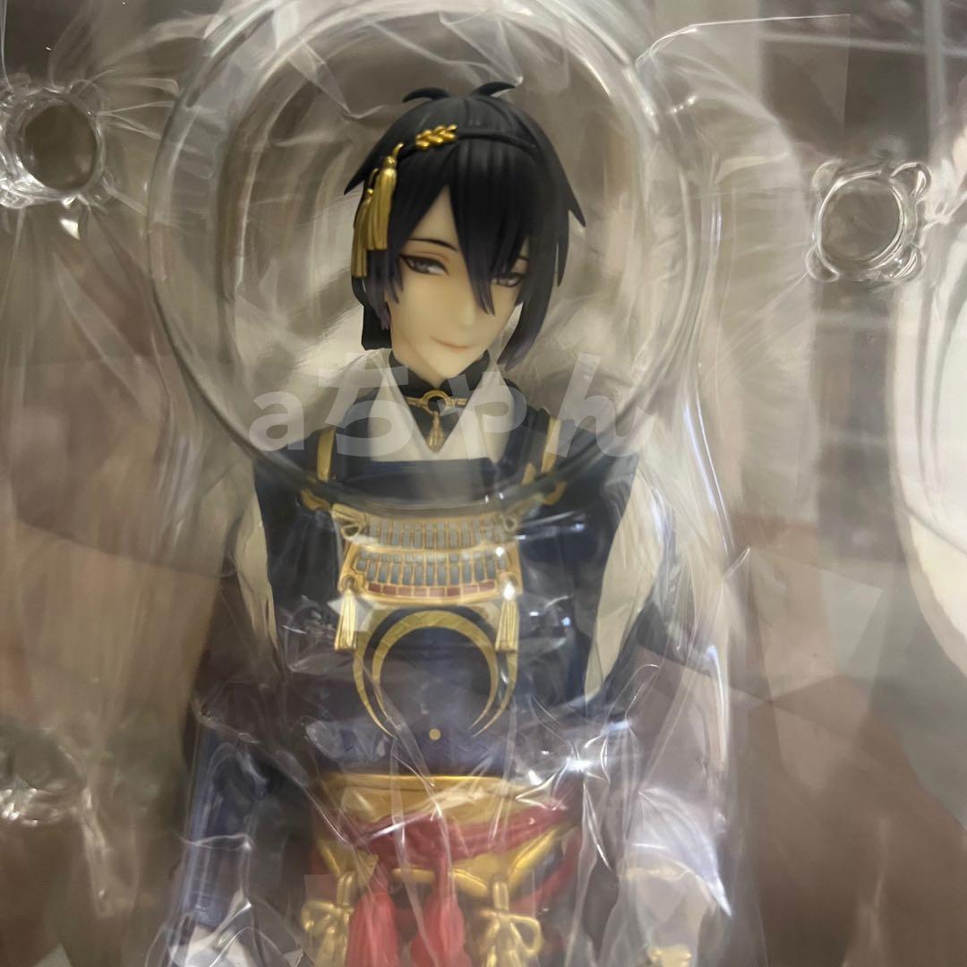 【未開封品】刀剣乱舞 三日月宗近 1/8スケールフィギュア