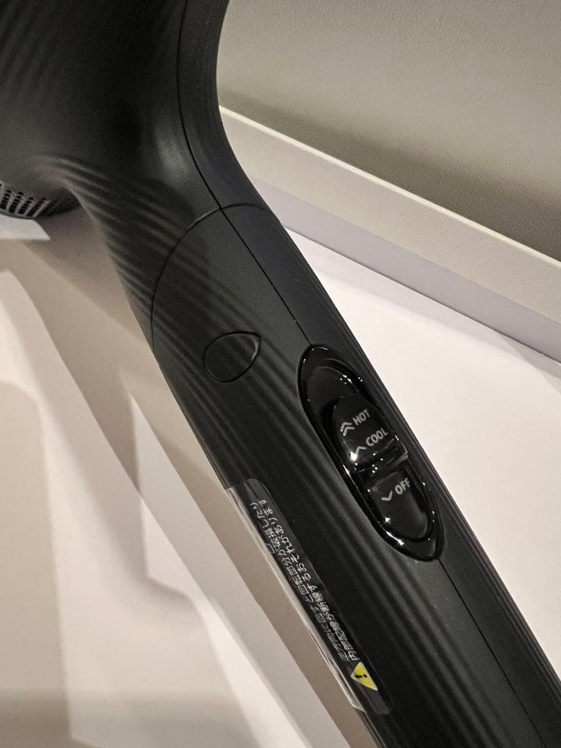 【Refa】美品 2024年製 ビューテックドライヤー スマート ブラック