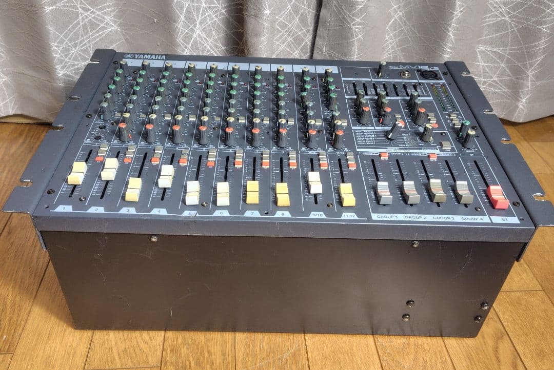 Yamaha MV12/6 アナログミキサー