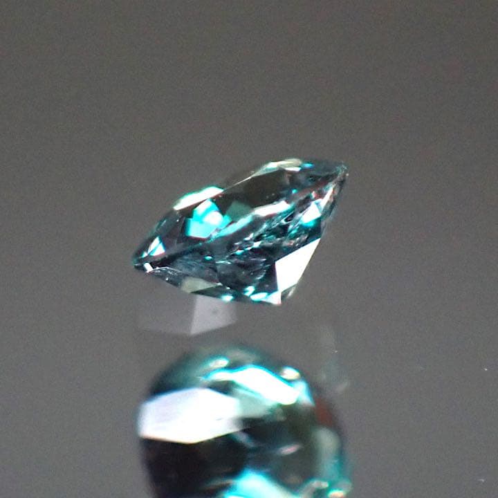 【ブラジル産】アレキサンドライト