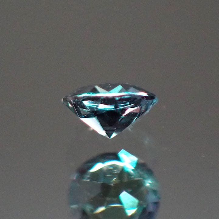 【ブラジル産】アレキサンドライト