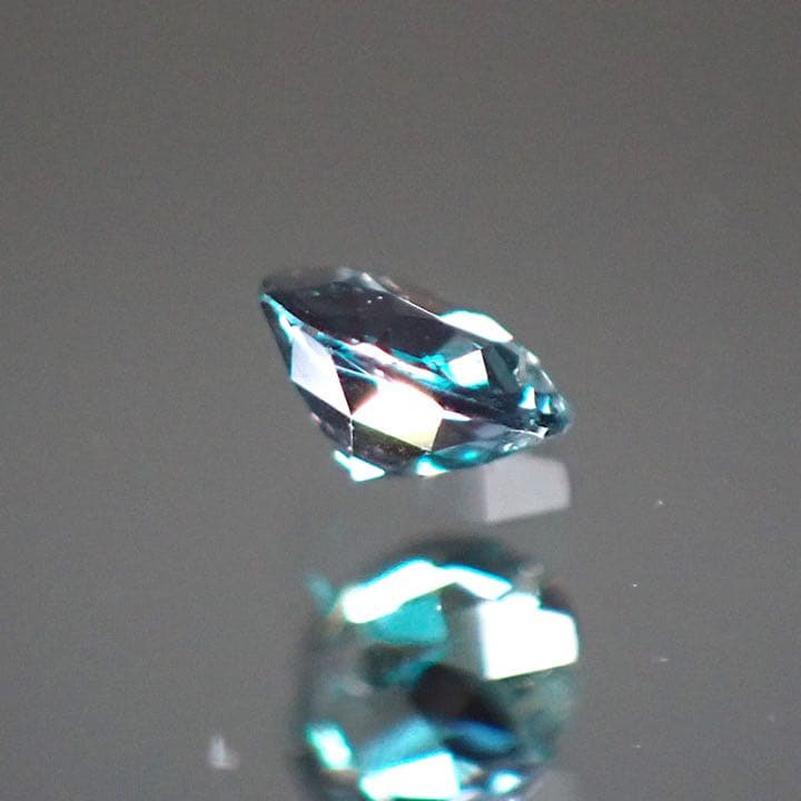 【ブラジル産】アレキサンドライト