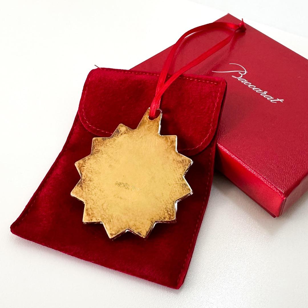 【即配送】バカラ オーナメント 2019 NOEL ゴールド Bロゴ ピン付 箱