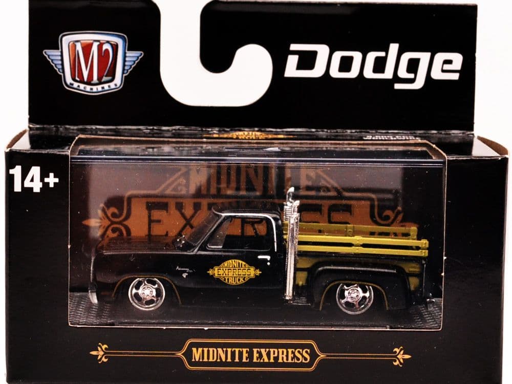 M2マシーン ウォルマート 限定 - 1978 ダッジ・アドベンチュラー150