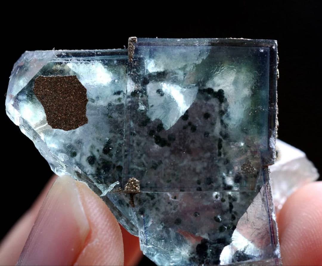 天然石 フローライト 鉱物　湖南省産　ヤオガンシャンフローライト原石