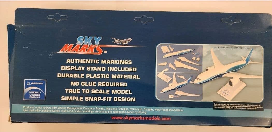 DELTA（デルタ） B747-400 1/200 モデルプレーン