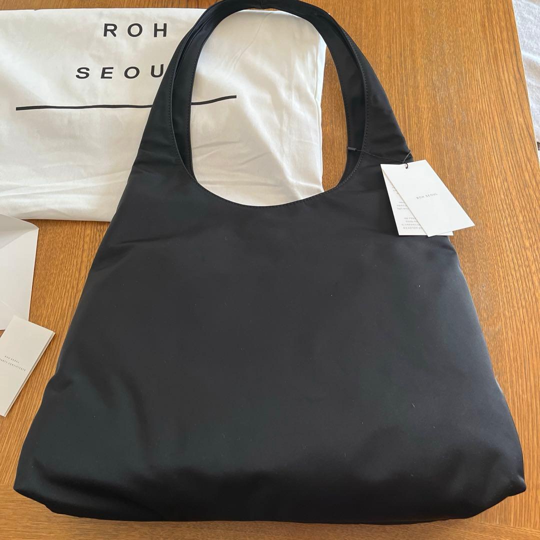 正規品　ROH ANNIE HOBO BAG NYLON 未使用　ロウ　ソウル