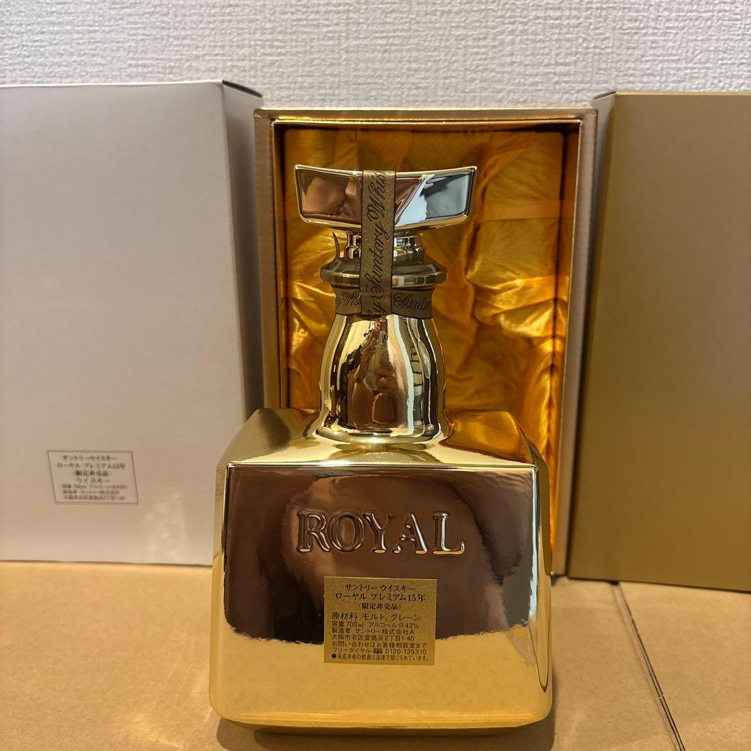 ＜非売品＞　サントリーウイスキーローヤルプレミアム15年　ゴールドボトル　箱付き