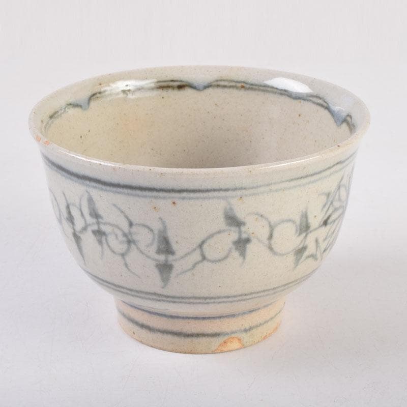 茶道具　八幡窯造　安南染付　花草文　茶碗　共箱　C　8403