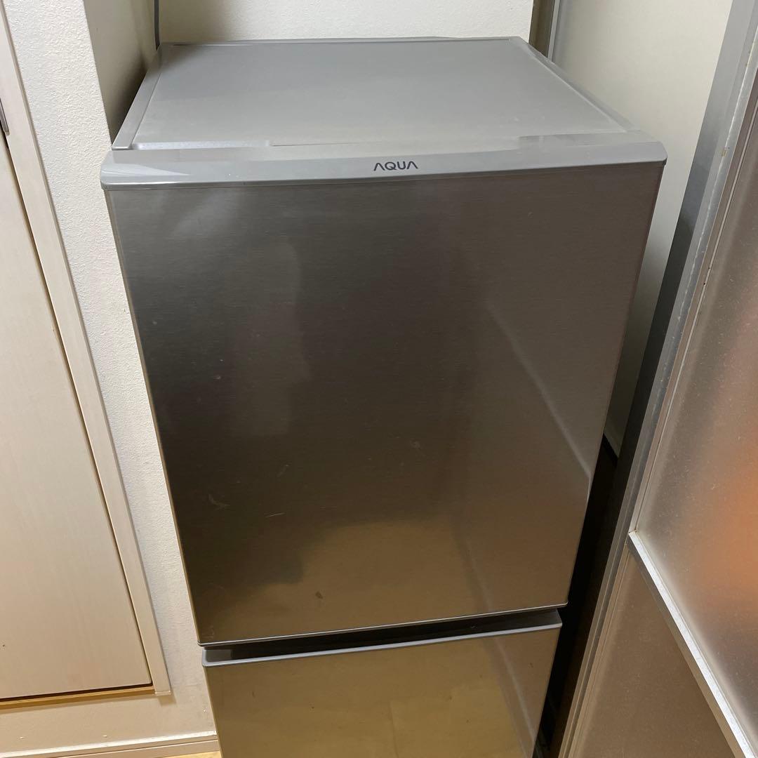 【大特価！！】AQUA 2ドア冷蔵庫 LED照明付き