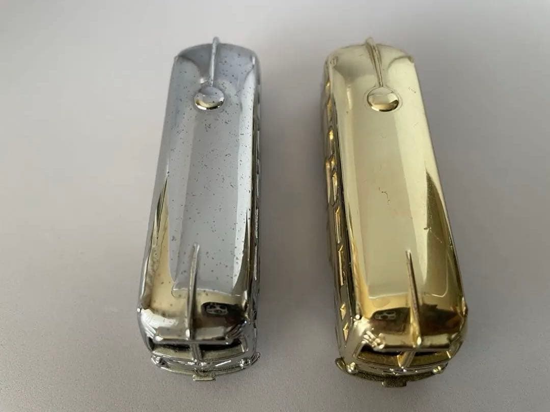 ディズニーリゾートクルーザー　ゴールドシルバー　2個セット