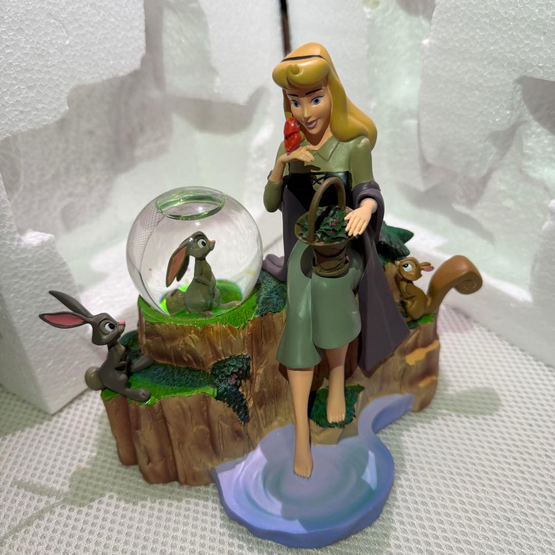 ディズニー オーロラ姫 眠れる森の美女 スノードーム スノーグローブ オルゴール