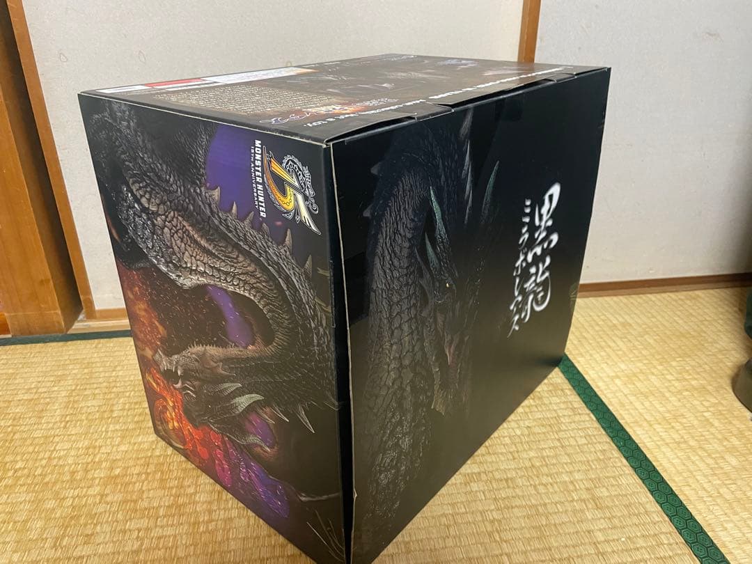 ミラボレアス　モンスターハンター　クリエイターズモデル　フィギュア　モンハン