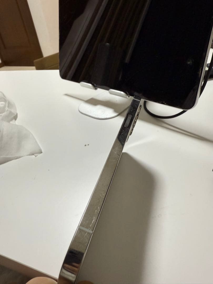 Apple iPhone 12 Pro Maxシルバー 本体