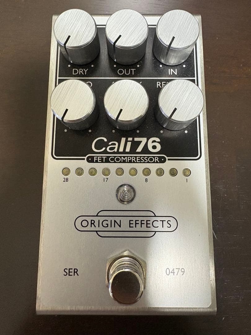 ギター ORIGIN EFFECTS Cali76 FET Compressor