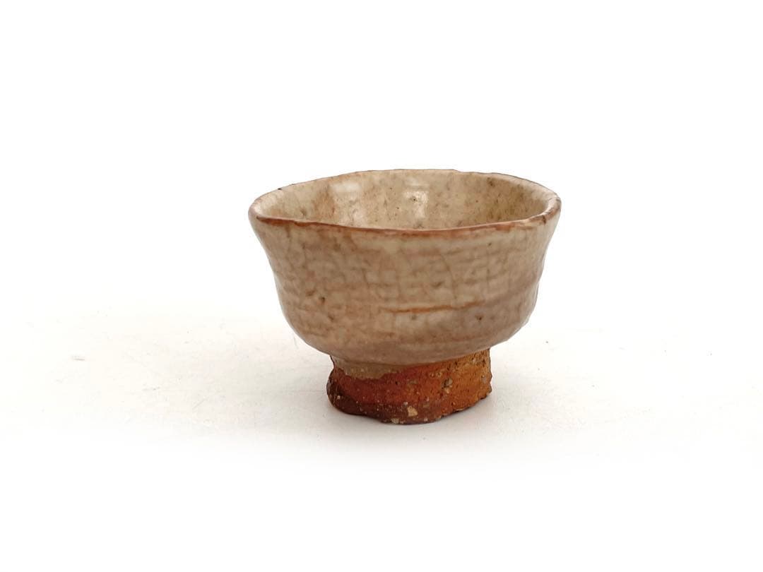 陶芸家　人間国宝　十代　三輪休雪　萩焼　ぐい呑　酒器　酒盃　箱なし