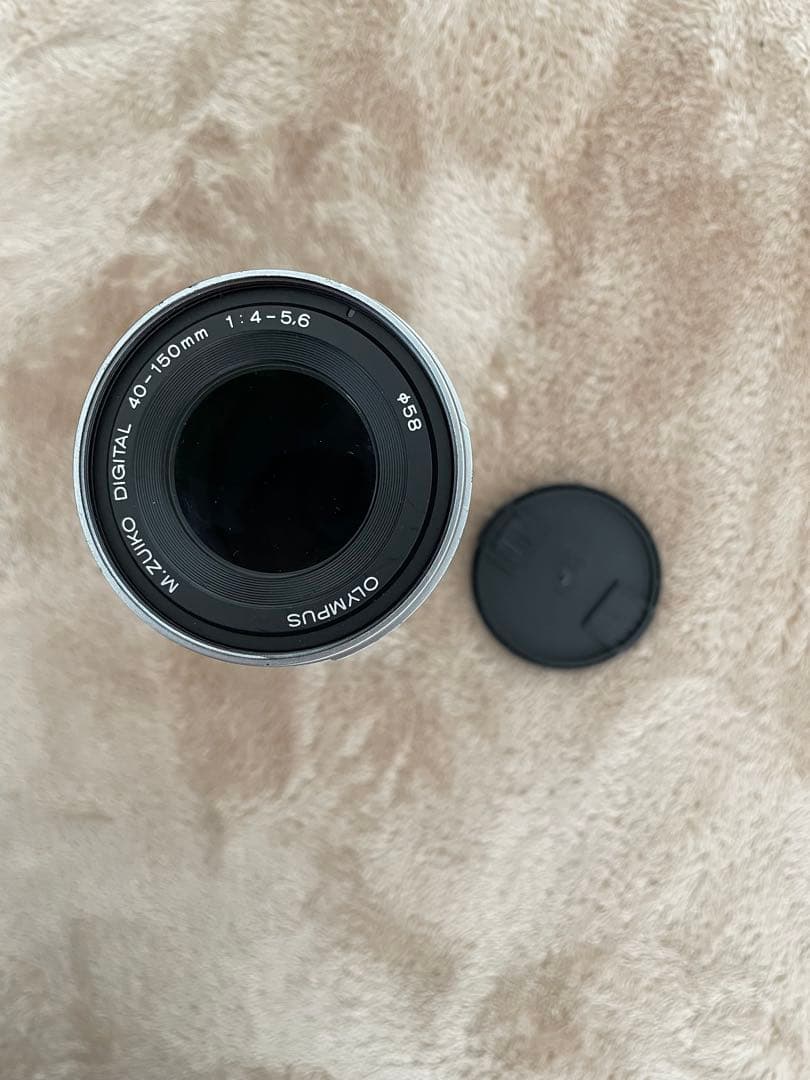 OLYMPUS PEN 40-150mm ズームレンズ シルバー