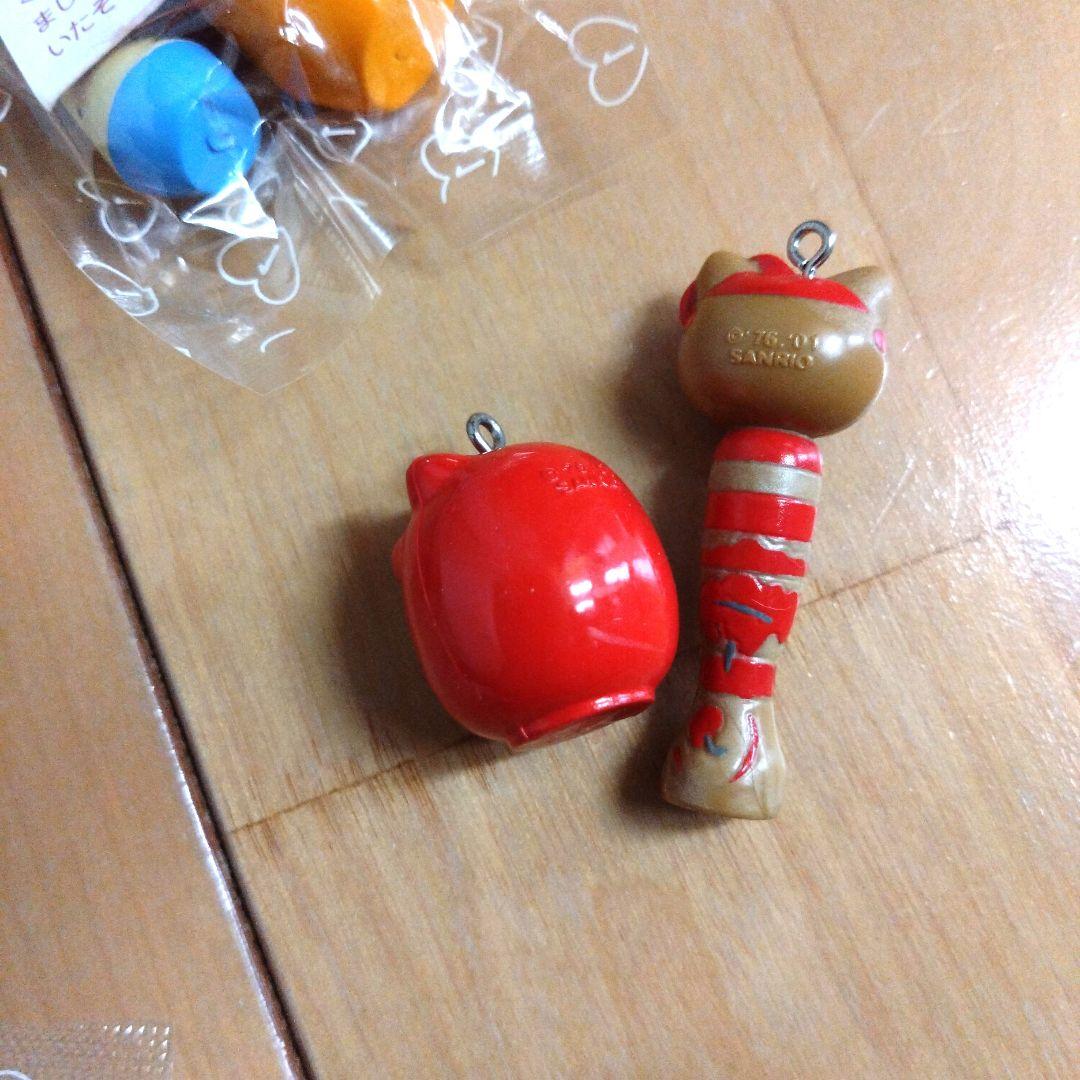 【激レア】ご当地キティマスコット　ふるさと紀行だるまキティ　こけしキティ