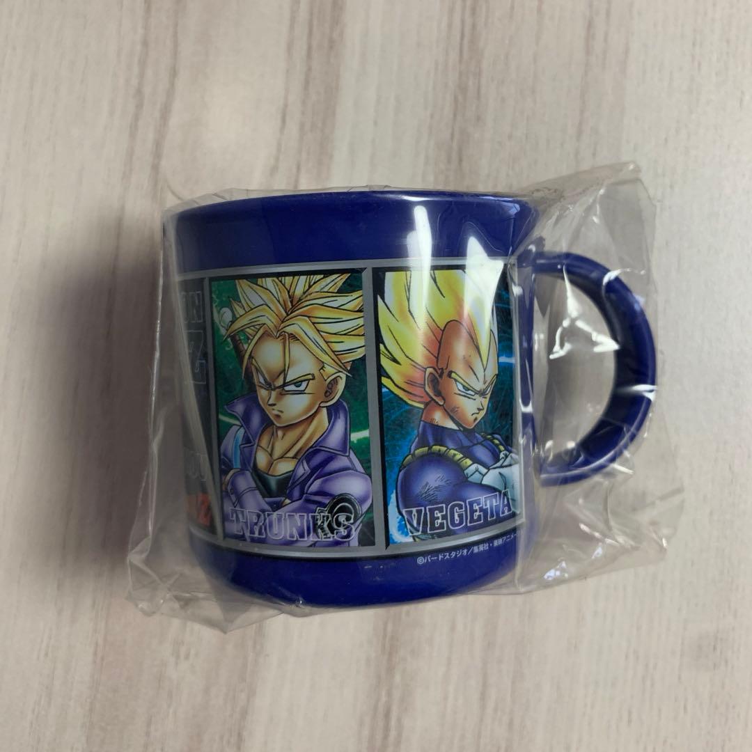 ドラゴンボール　弁当　財布　コップ　3段プラチェスト　プールバッグ　箸　おしぼり