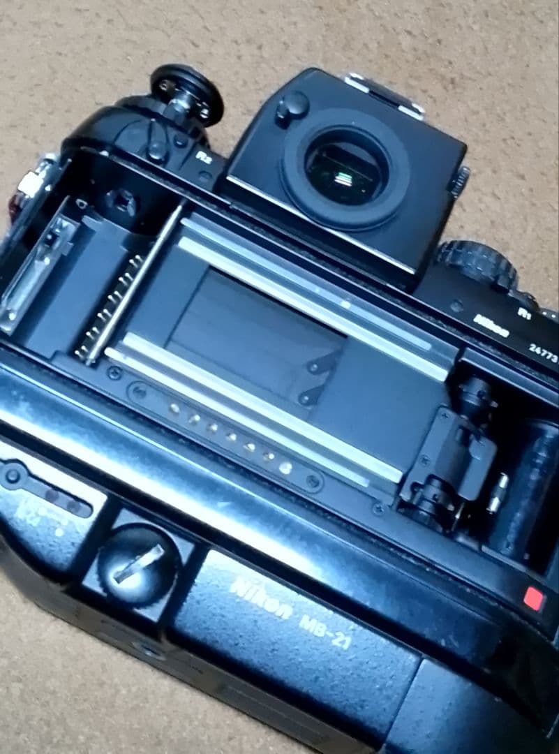 Nikon F4 一眼レフカメラ 28-200mmレンズ