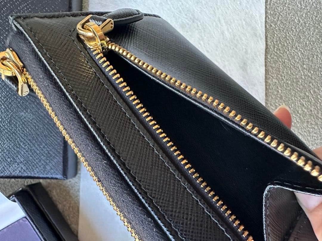 PRADA キーリング付きケース 値下不可