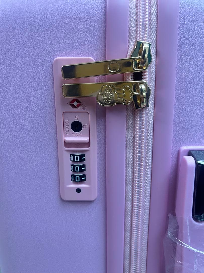 新品　おぱんちゅうさぎ　スーツケース ドンキ限定