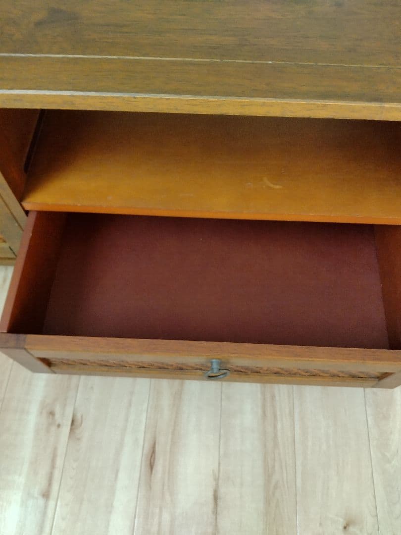 木製テレビ台 ラタン編み扉 引き出し付き