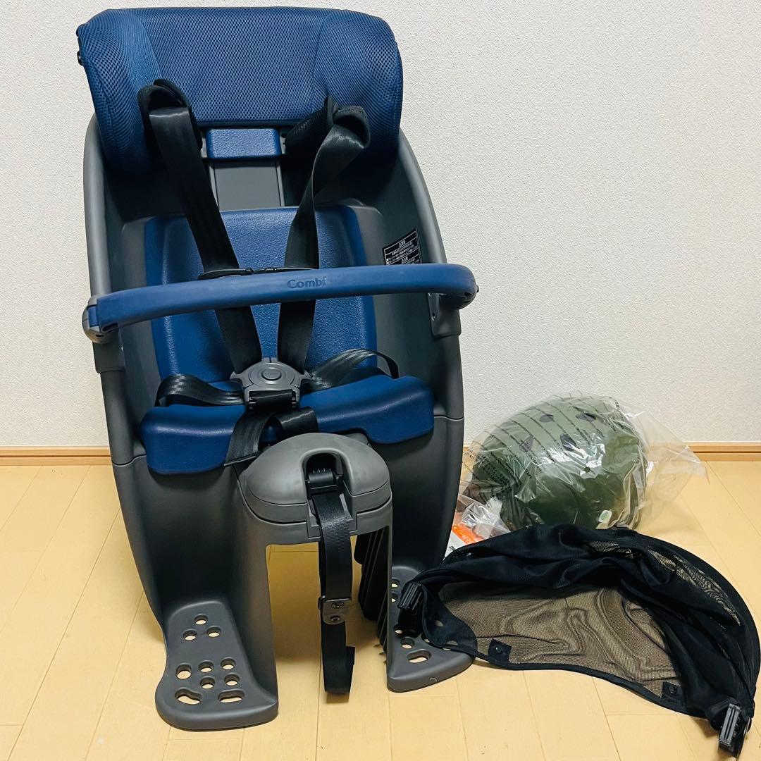 【未使用】ギュット　リアチャイルドシート　ヘルメット付き