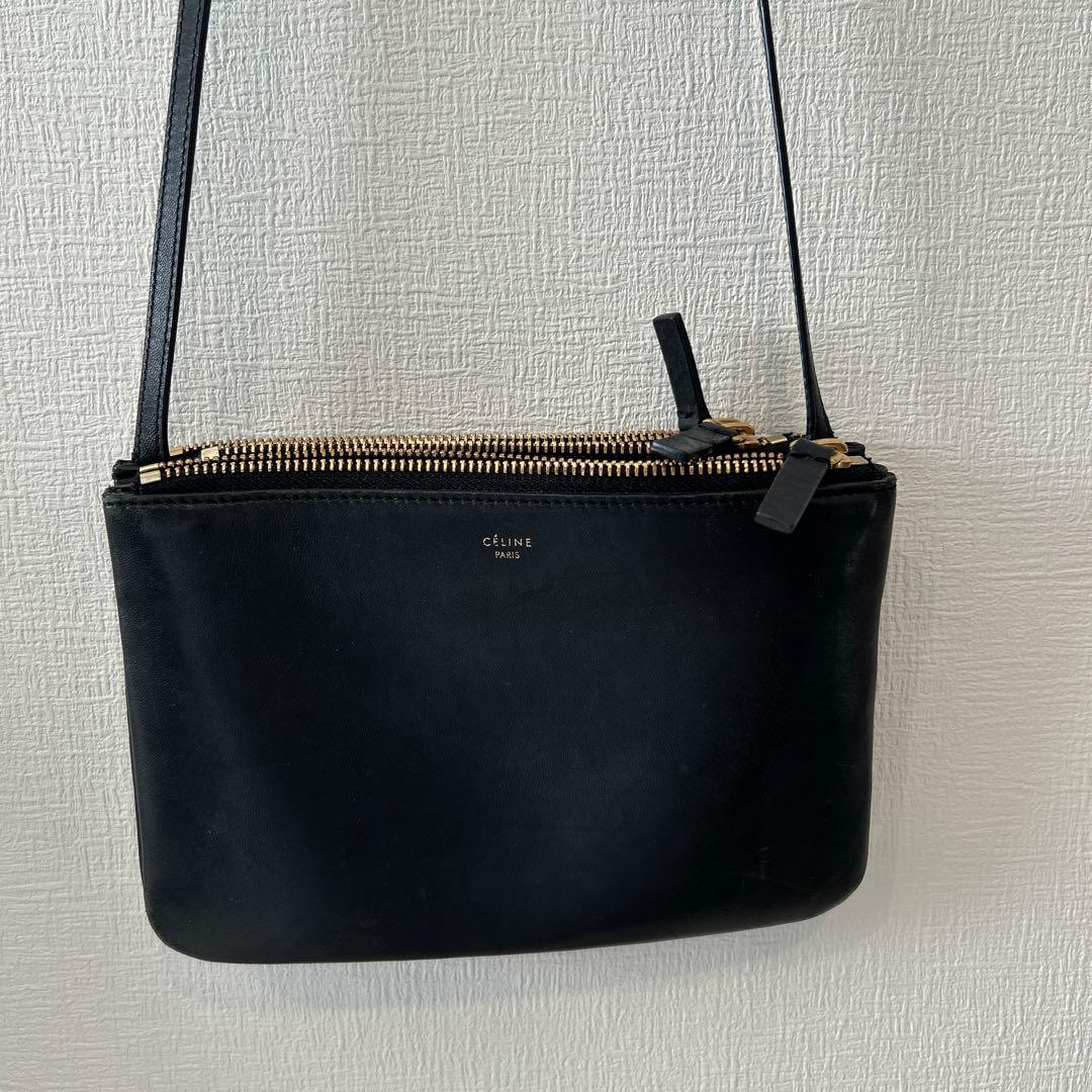 CELINE ブラックレザーショルダーバッグ