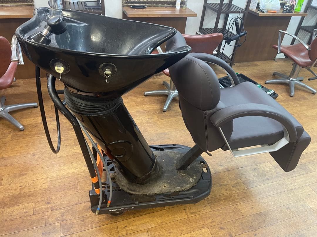 バックシャンプー台