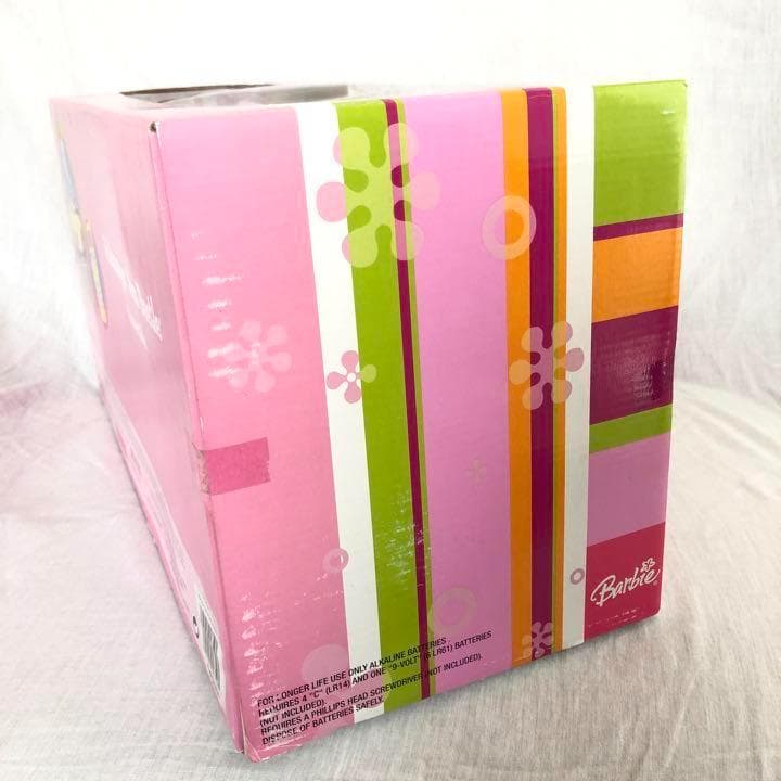 新品未開封品 バービー フォルクスワーゲン ニュービートル 海外 Barbie