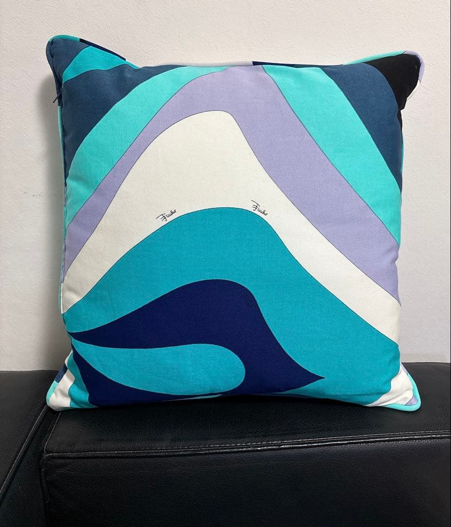 EMILIO PUCCI クッション 　エミリオ・プッチ　ブルー