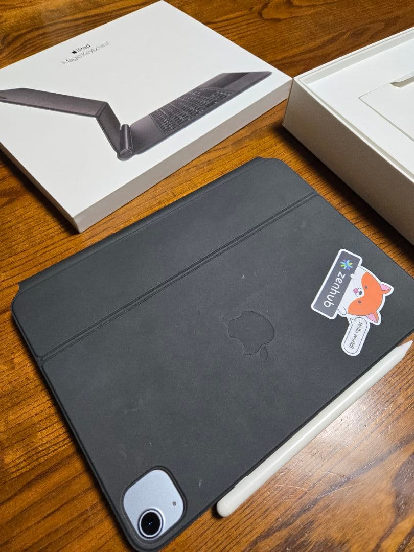 iPad Air (第4世代) スペースグレー Magic Keybord付き