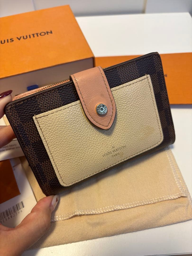 Louis Vuitton ポルトフォイユジュリエット　ダミエ