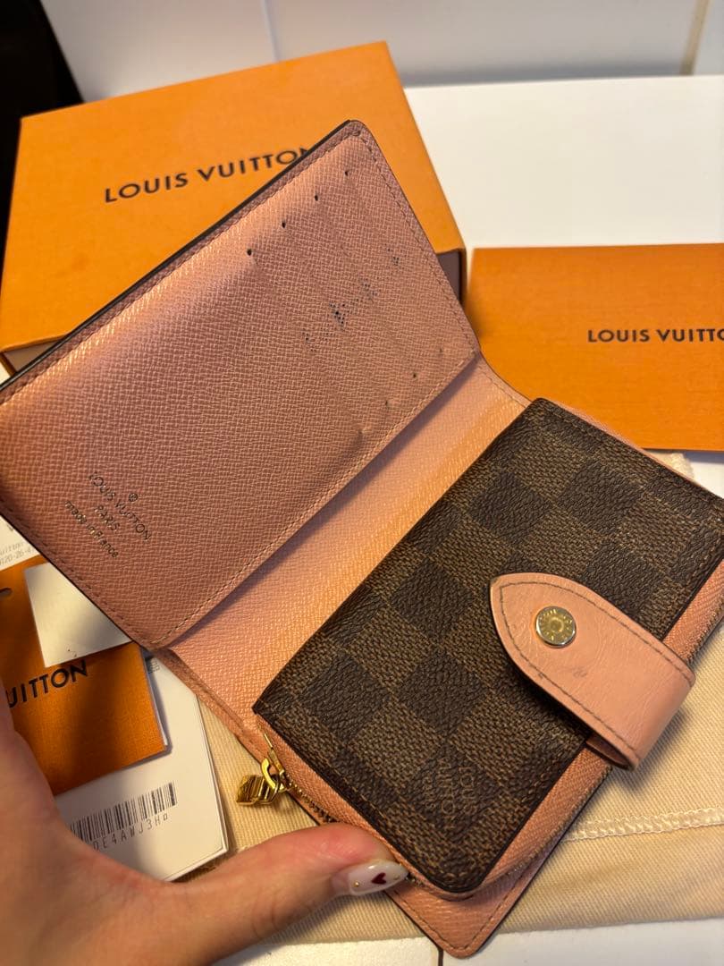 Louis Vuitton ポルトフォイユジュリエット　ダミエ