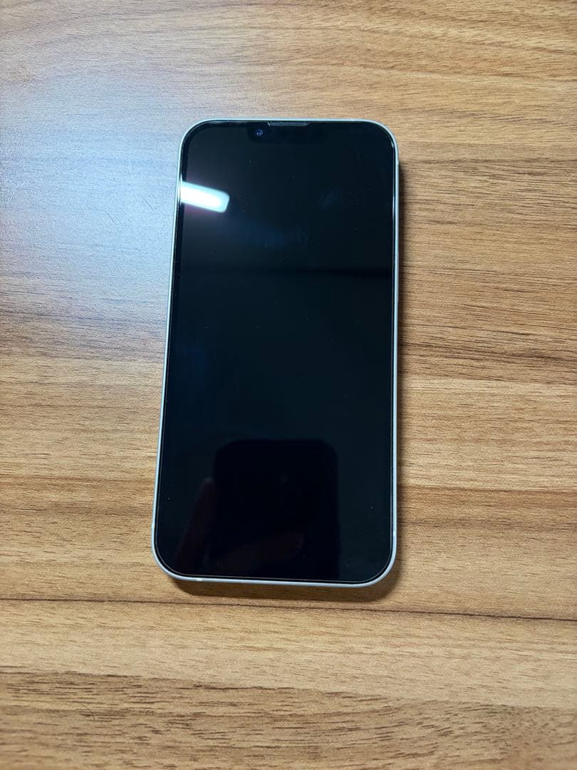 Apple iPhone13 スターライト 本体　中古品　128GB