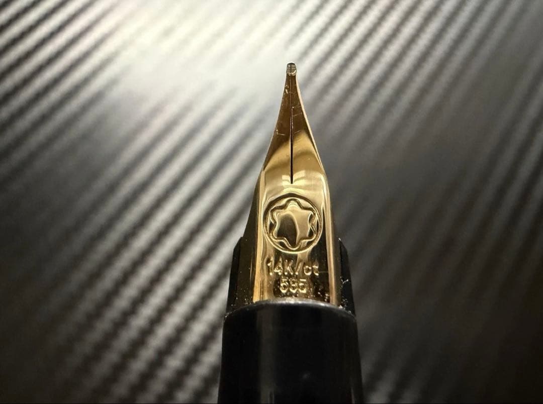 美品 モンブラン クラシック 万年筆 ブラック F 細字