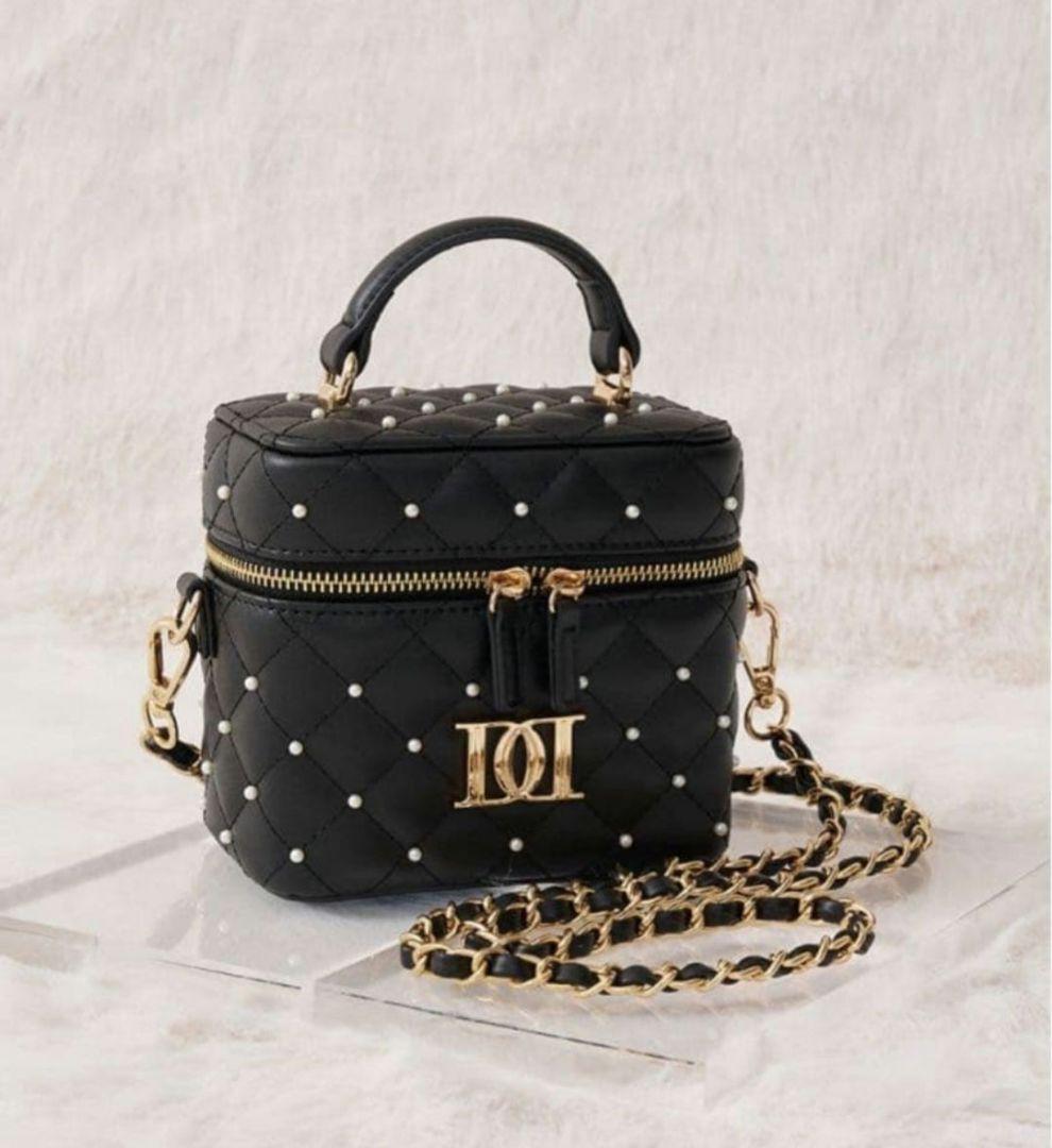 Darich キルティングパールスクエアミニバッグ BLK