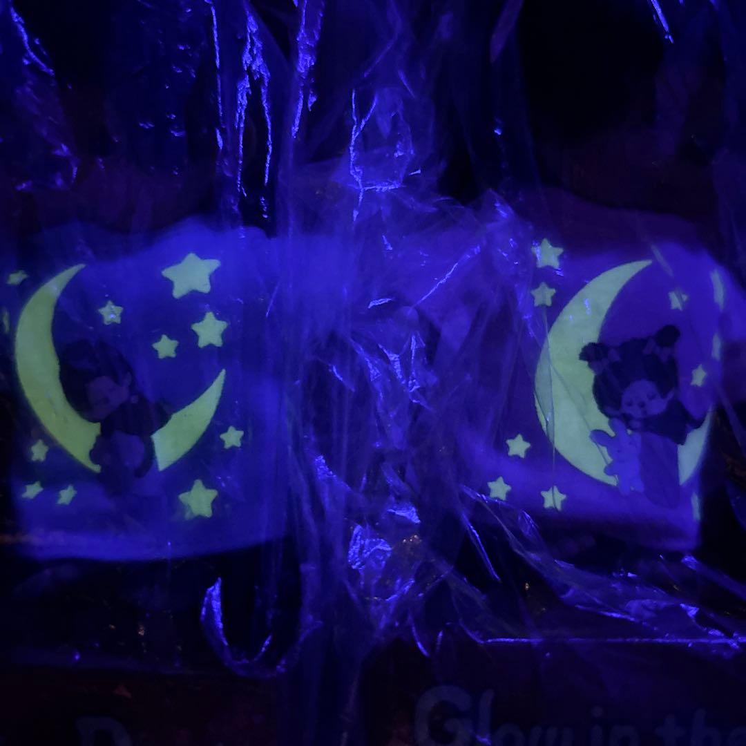 新品 グローインザダーク モンチッチ ペア セット 海外版 223725、32